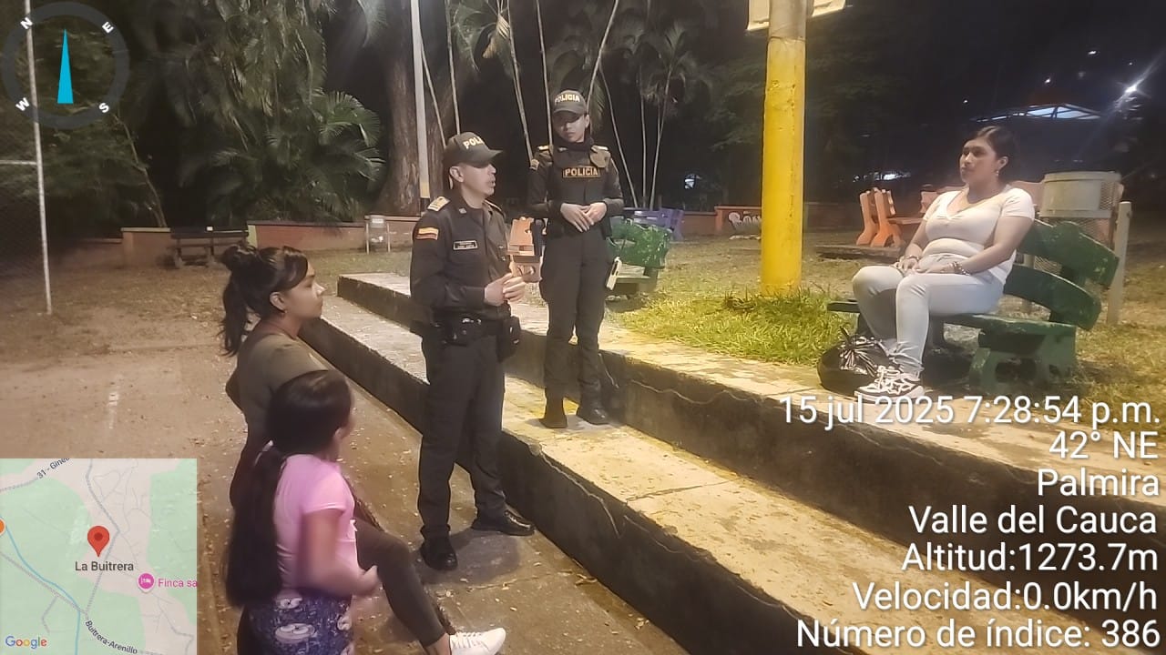 Foto de entrega de ayudas